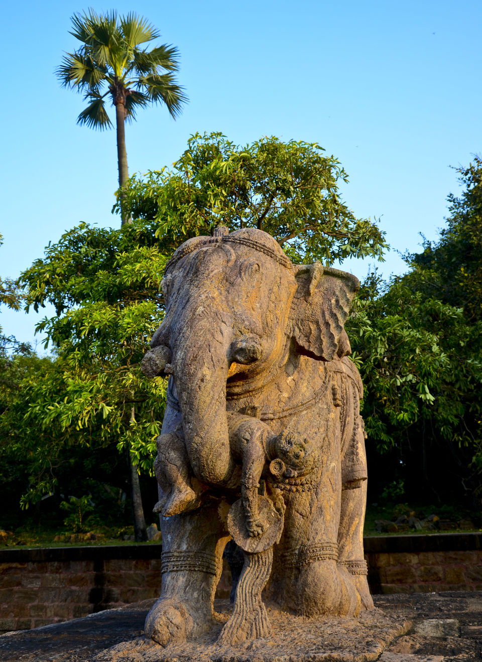 Black Pagoda 13th Century Sun Temple by Nitin Rai Chaudhary Tripoto