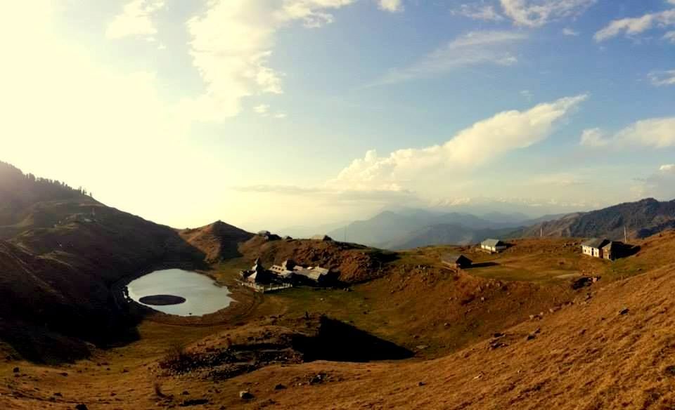 Photo of Prashar Lake- A Mystical Getaway 6/8 by Vibhav Bisht