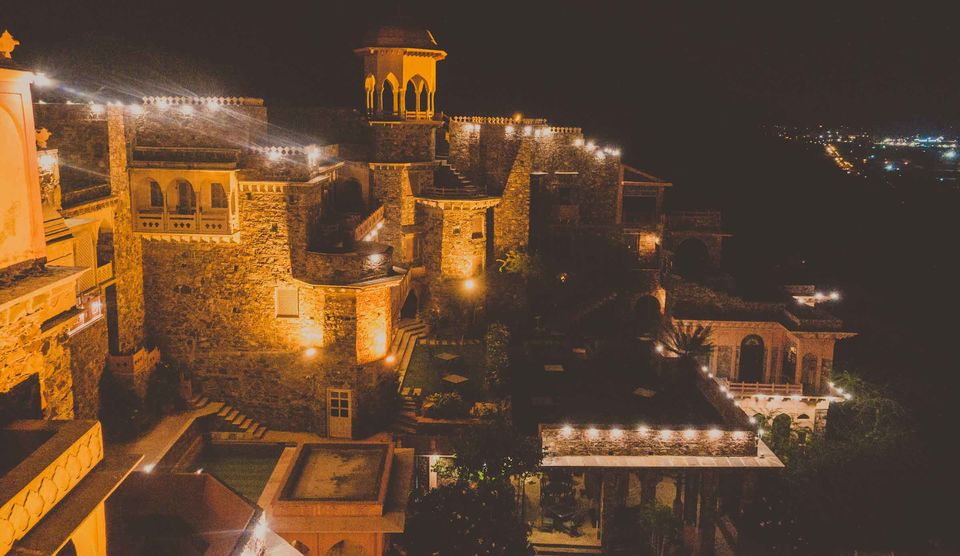 Photo of Neemrana Fort Palace Is Where You Should Head For A Romantic Weekend Getaway 42/59 by Ratan Mehta