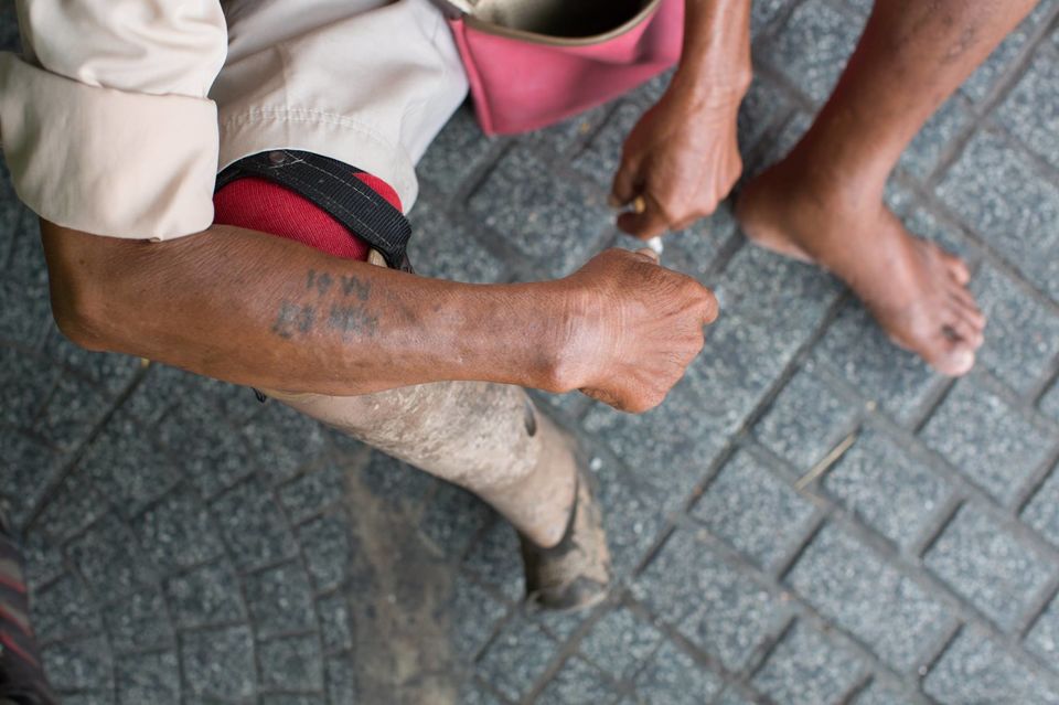 Photo of The Man Behind 'Humans of New York' Shows You How the World Really Looks 9/20 by Sreshti Verma