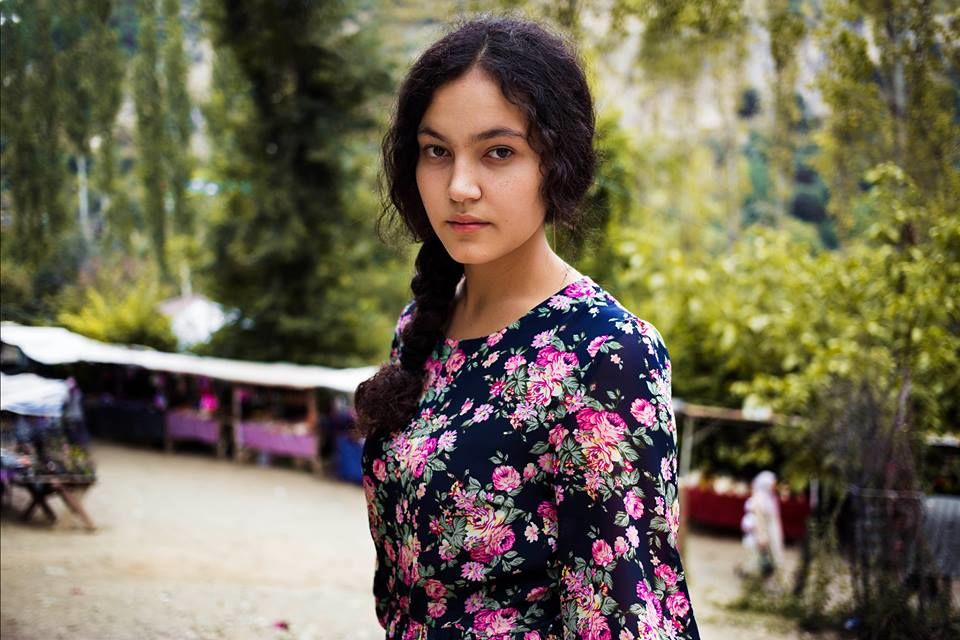 Photo of A Photographer's Journey To 60 Countries To Debunk Beauty Stereotypes Through His Pictures of Women 3/14 by Disha Kapkoti