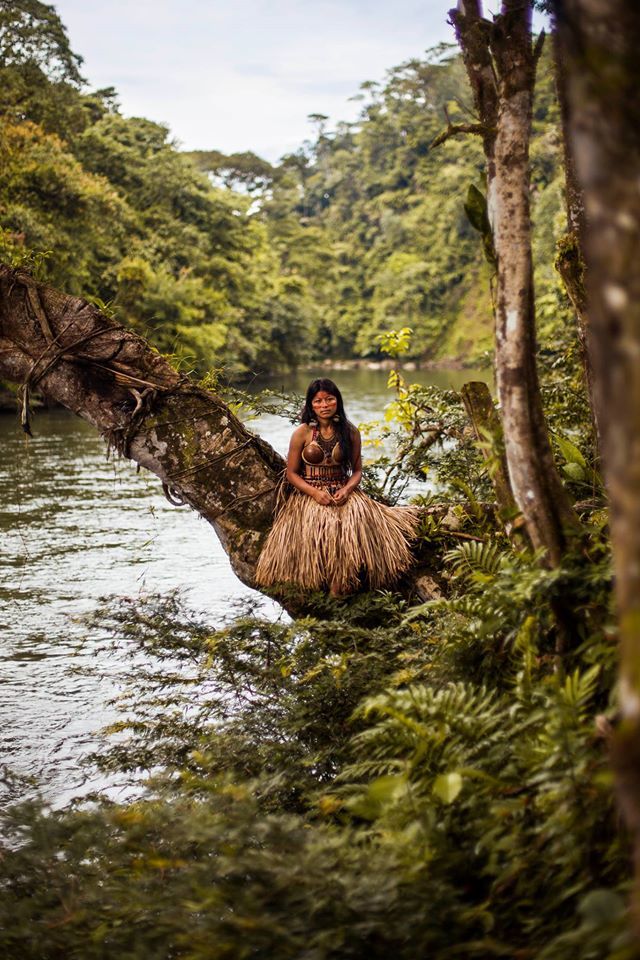 Photo of A Photographer's Journey To 60 Countries To Debunk Beauty Stereotypes Through His Pictures of Women 4/14 by Disha Kapkoti