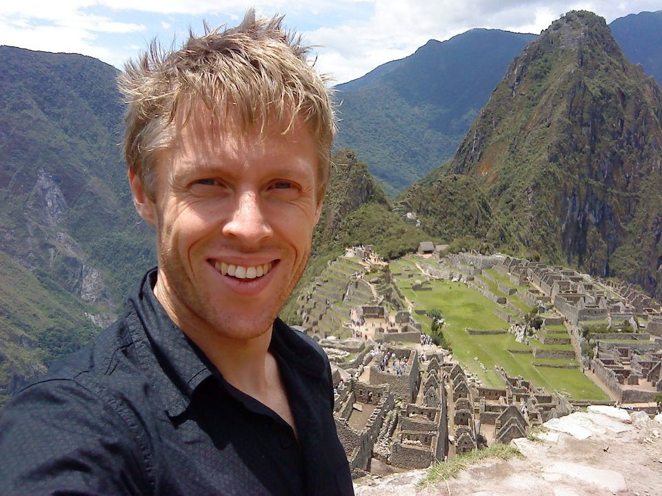 Photo of How This Man KEPT (yea!) his Job and Traveled All 198 Countries 6/8 by Sreshti Verma