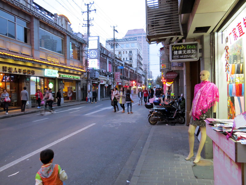 Photo of Shanghai Nights 17/21 by The Compulsive Traveller