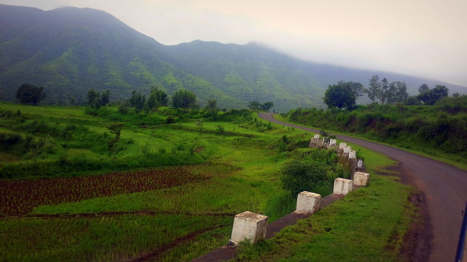 Photo of Embracing solitude at Raireshwar Fort 3/3 by Aftab Damra