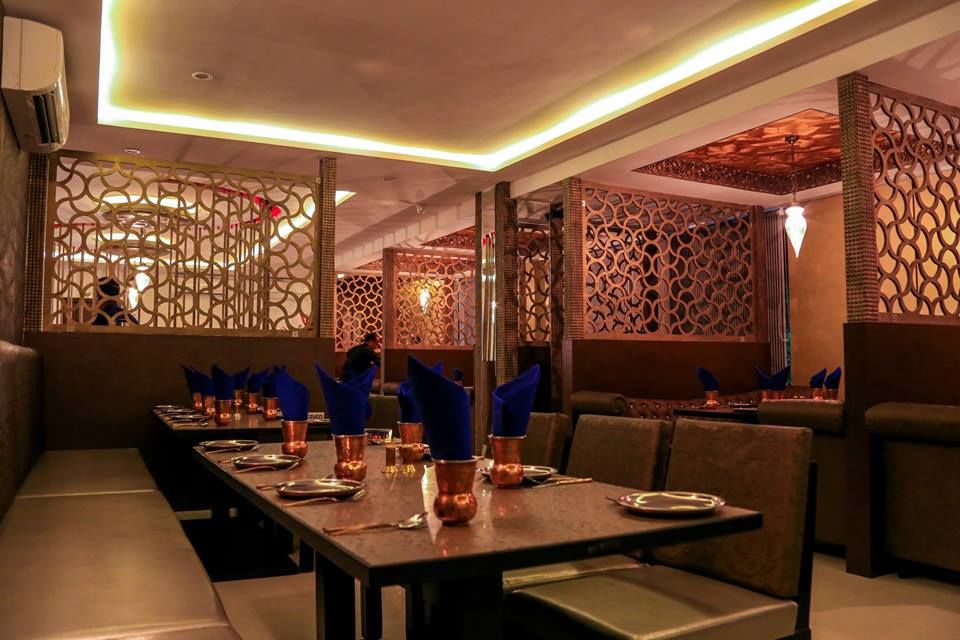 9 Best Restaurants in Hyderabad Only Seasoned Foodies Know About