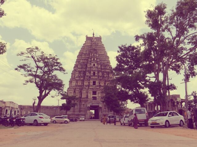 Photo of Historic Hampi! 6/22 by Sanjay Nadig