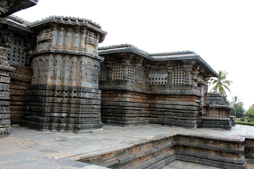 Photo of Halebidu- Prime example of Hoysala Architecture 2/6 by Sajna Ali