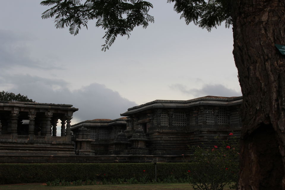 Photo of Halebidu- Prime example of Hoysala Architecture 6/6 by Sajna Ali