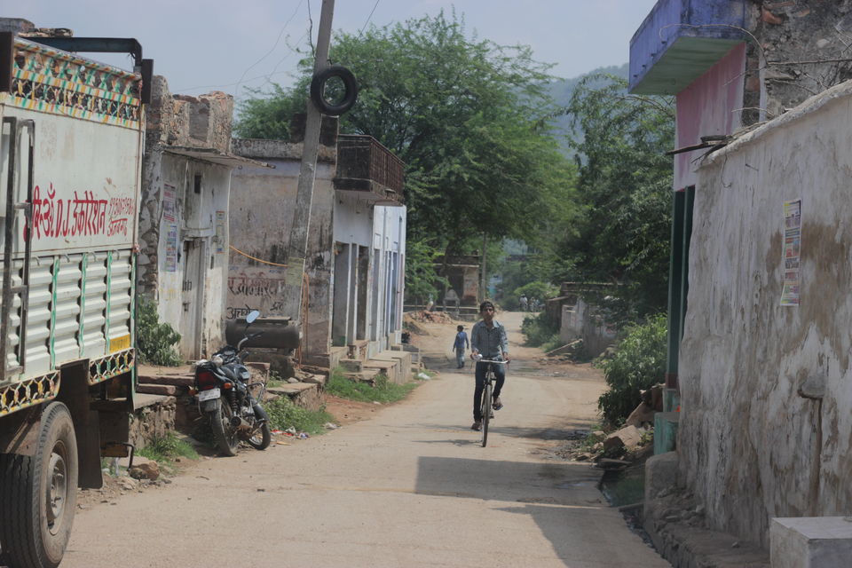 Photo of Too scared to visit Bhangarh? Read this 10/16 by Siddharth Juneja