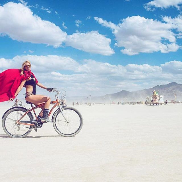 Photo of 14 Instagram Pictures From The Burning Man Festival 2015. How Badly We Regret Missing It. (Part I) 4/15 by Abhigya S