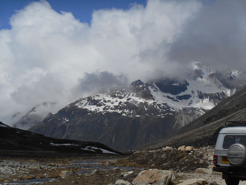 Photo of A solo female traveller in the heaven of Sikkim and Darjeeling 7/14 by Upasana Jaiswal