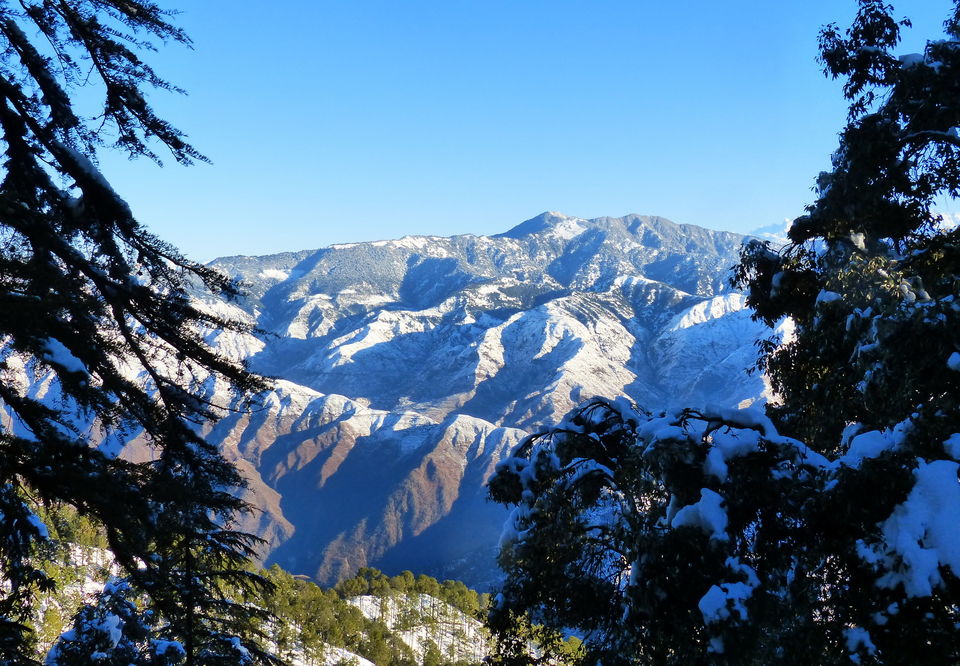 Photo of 15 Hot Winter TREKS You Have to Plan Right NOW 2/15 by Sreshti Verma