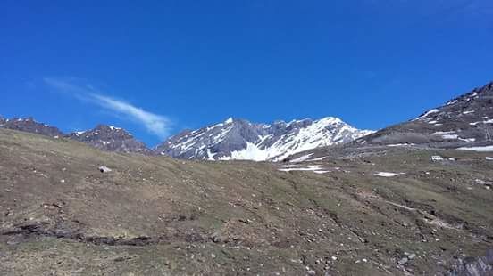 Photo of Manali: The land of snow clad mountains 1/20 by Jennifer