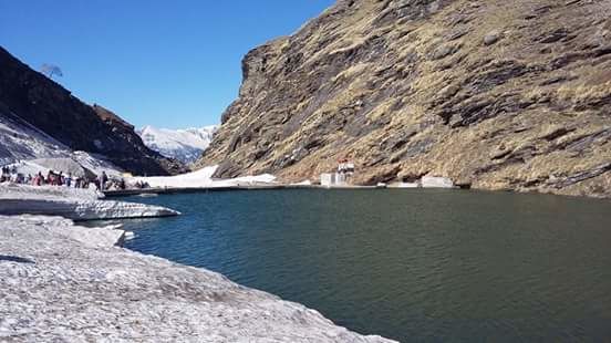 Photo of Manali: The land of snow clad mountains 16/20 by Jennifer