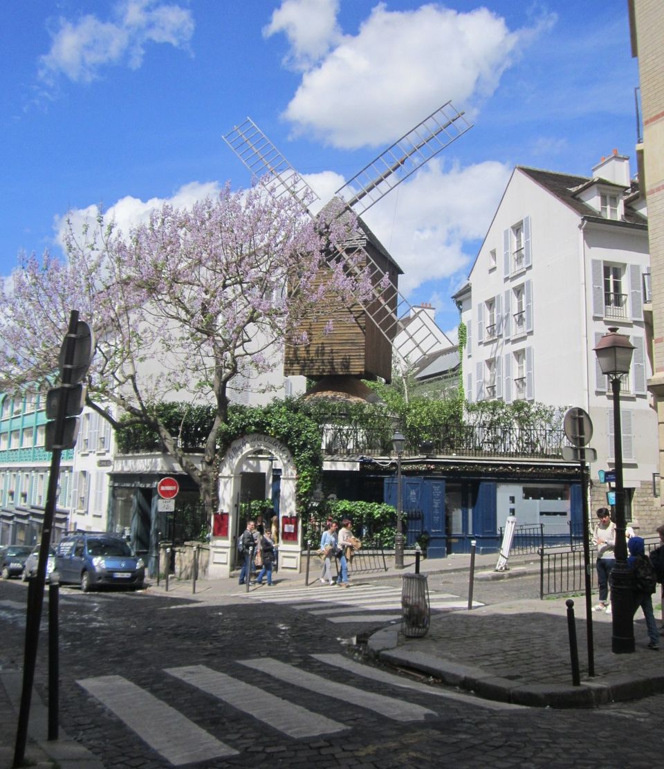 Photo of Montmartre: An artist's palette 14/14 by Mahuya Paul