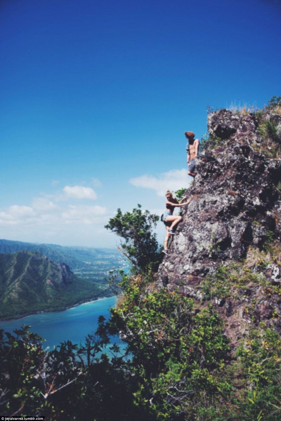 Photo of Wanderlust And Wanderlove: Couple Travels The World To Show Real Love Doesn’t Slow You Down 14/14 by Gunjan Upreti