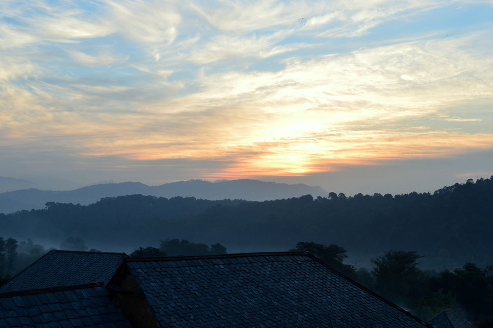 Photo of Dawn to Dusk : Kashmir to Kollam : Hills to Oceans 8/16 by Munish