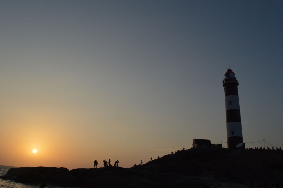 Photo of Dawn to Dusk : Kashmir to Kollam : Hills to Oceans 12/16 by Munish