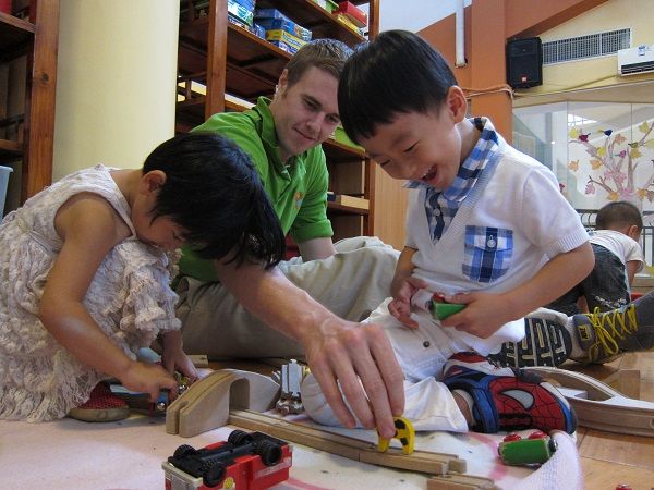 Photo of Broke On The Road? Here's How You Can Make Money While Traveling 3/11 by Disha Kapkoti