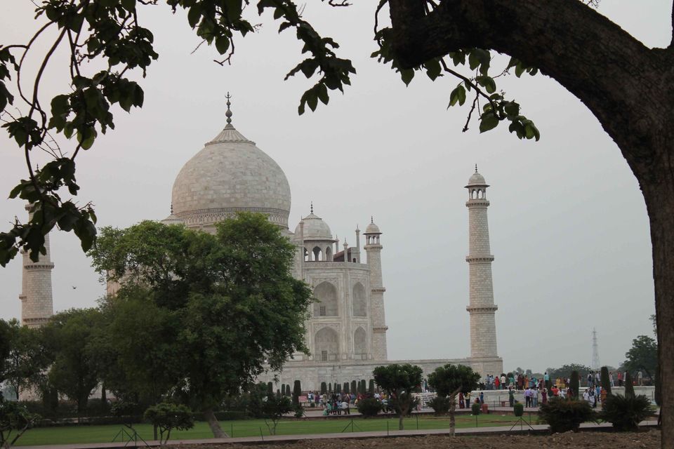 Photo of Taj Mahal: Exploring the unexplored 6/11 by Shayaan Ahmad Noori