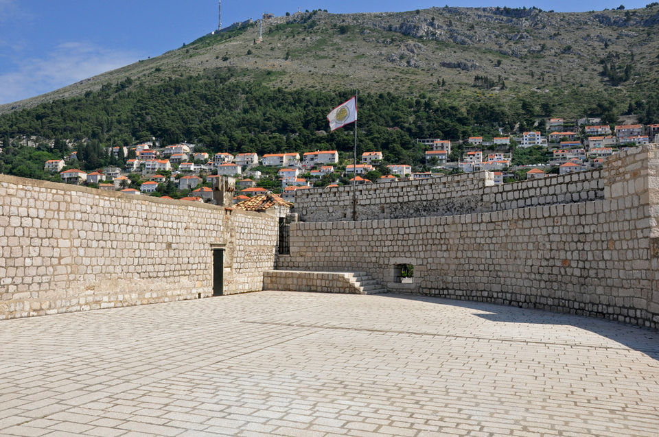 Photo of Exotic Destinations Where You Can Live The Game of Thrones Fantasy 25/34 by Sarah