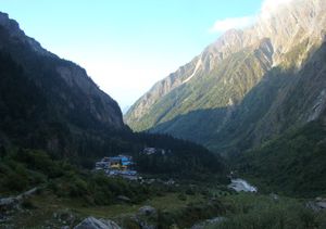Hemkund Sahib – In the lap of the mountains