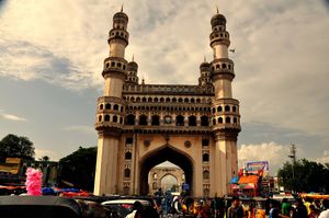 10 Awesome Reasons Why Hyderabad Has Spoilt You Forever