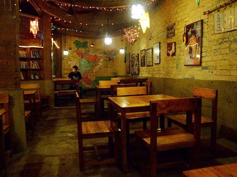 10 Hidden Restaurants In Delhi Ncr Hidden Gems In Delhi Tripoto The capital city is also a sought after destinations for food lovers as it renders tempting delicacies that even come in budget. tripoto