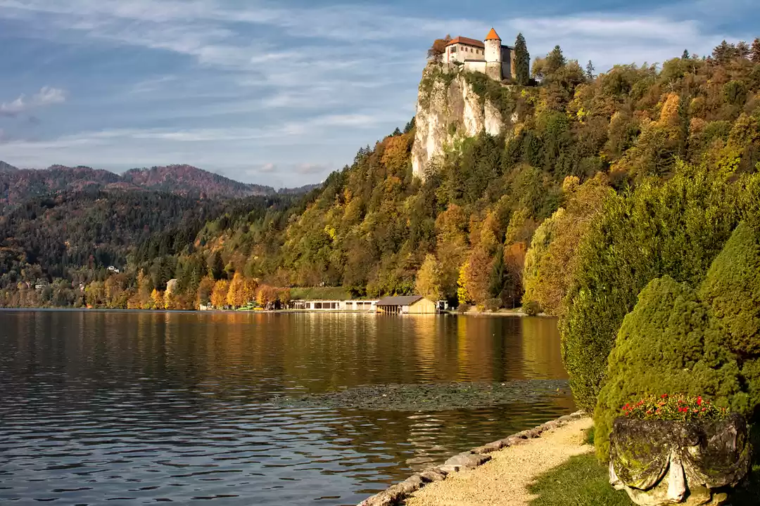 Photo of Lake Bled for the Bu