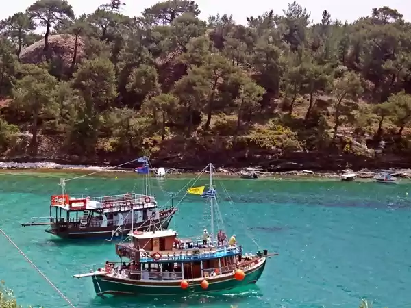 Photo of Holiday in Greece; b