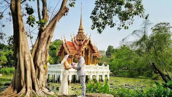 Photo of Best Wedding Ever: Couple Decides To Get Married 38 Times All Around The World. 8/10 by Gunjan Upreti