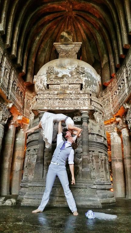 Photo of Best Wedding Ever: Couple Decides To Get Married 38 Times All Around The World. 7/10 by Gunjan Upreti