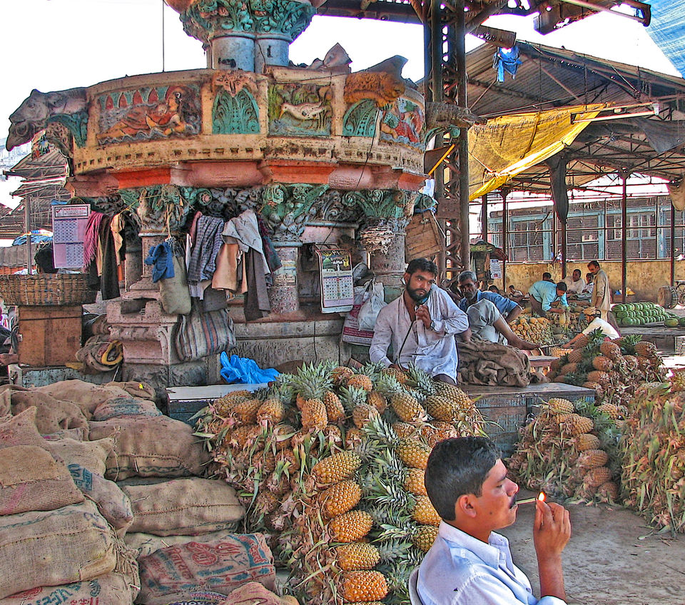 9 Best Shopping Places in Mumbai - Tripoto