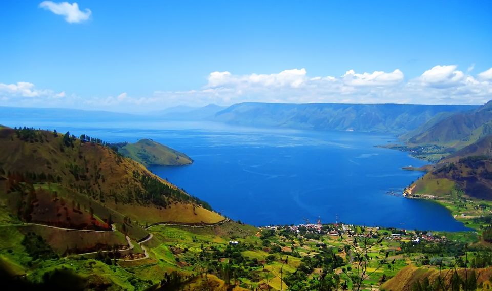 Lake Toba: Southeast Asia’s Largest Lake by Arland | Tripoto
