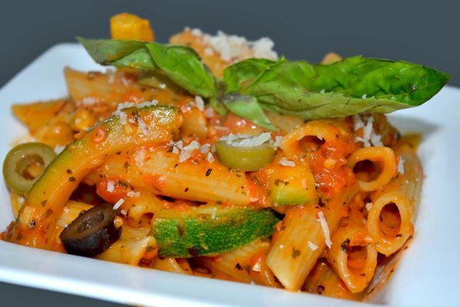 Photos of 14 Incredibly Delicious Late Night Eateries You Should Eat At To Satisfy Your Midnight Cravings! 7/14 by Sreshti Verma