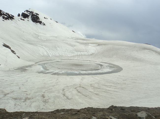 44 Best Treks In Himachal Pradesh With Their Difficulty Levels Minkiani pass offers great views towards the north showcasing peaks like sickle moon. 44 best treks in himachal pradesh with