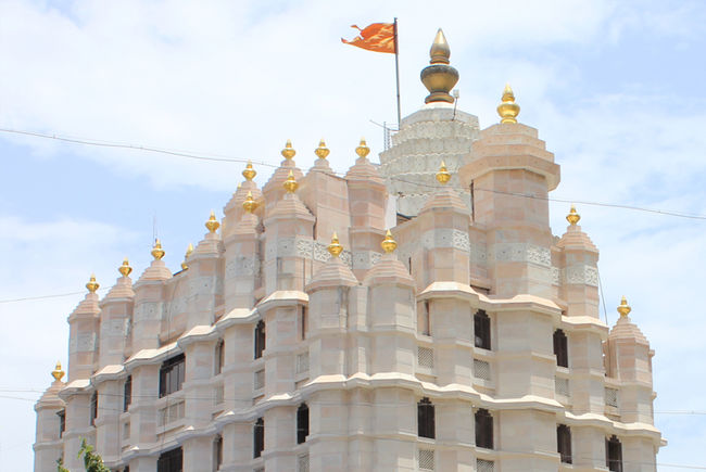 Siddhivinayak Temple Mumbai A Comprehensive Guide Tripoto This page presents a visual siddhivinayak temple travel guide. siddhivinayak temple mumbai a