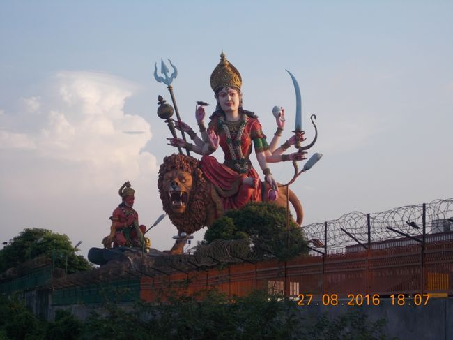 Photos of 3/7 by Mayank Pandeyz (with floating shoes)