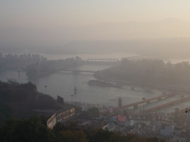 Photos of Gateway to Gods - Haridwar 9/12 by Mayank Pandeyz (with floating shoes)