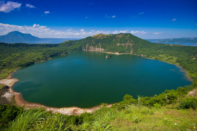 Best Tourist Places to Visit in Calabarzon, List of ...