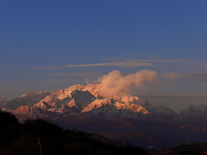 Photo of Sandakphu-Phalut Winter Trek by Chandro Samadder