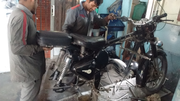 Photo of A 3060 km road trip to Himalayas on Royal Enfield(s)! by Sourav Ravish