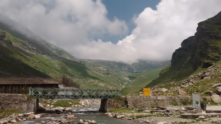 Photo of A 3060 km road trip to Himalayas on Royal Enfield(s)! by Sourav Ravish