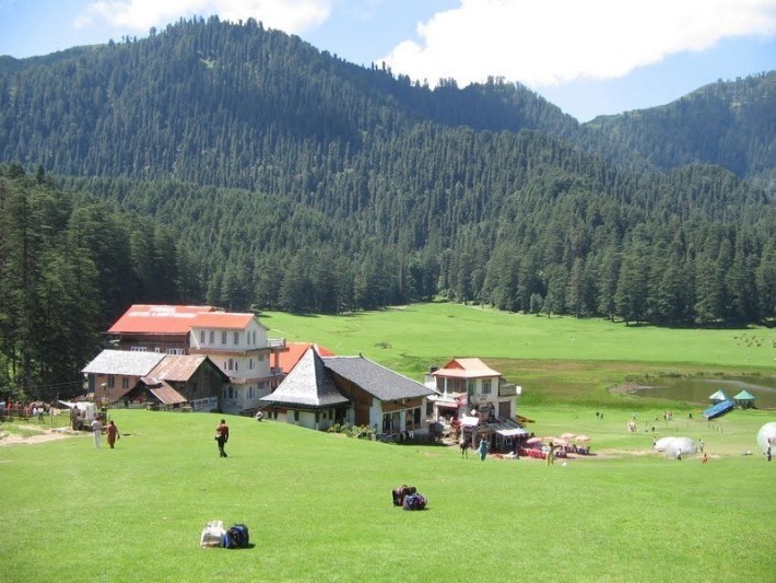 Photo of Dainkund Peak, Rakhed, Himachal Pradesh, India by myheartontheroad