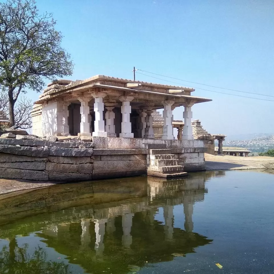 Photo of Hemakuta Hill Temple, Hampi, Karnataka by Meghali Ghosh