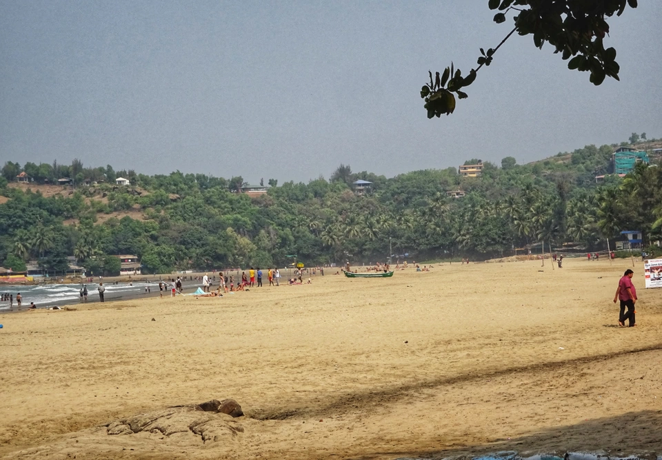 Photo of Kudle Beach Trail, Gokarna, Karnataka, India by Meghali Ghosh