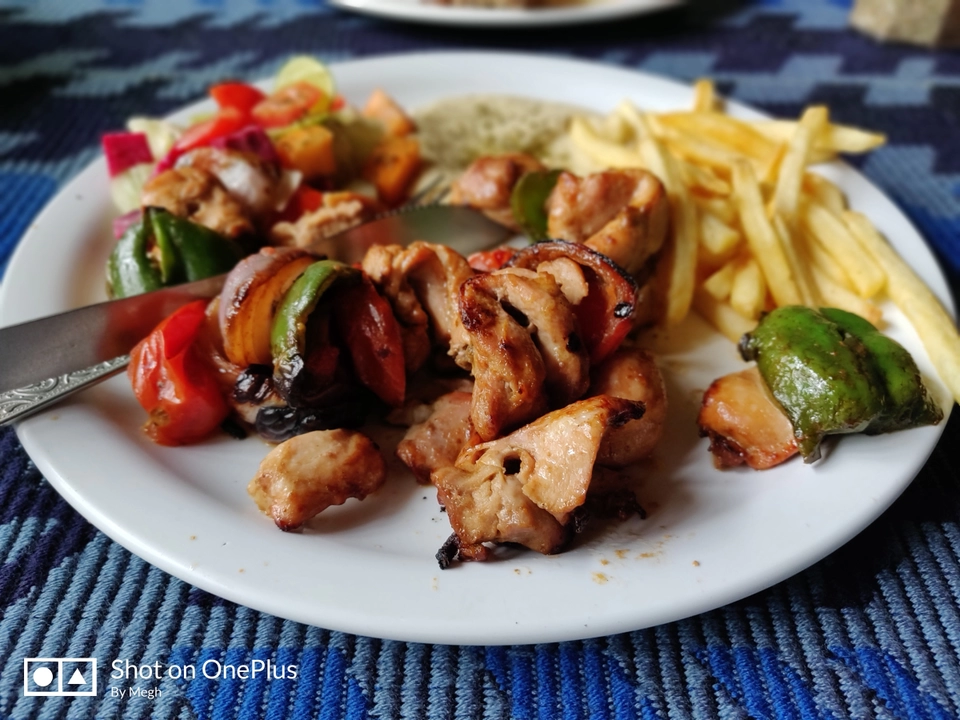 Photo of Evergreen Cafe, Manikaran Road, Kasol, Himachal Pradesh, India by Meghali Ghosh