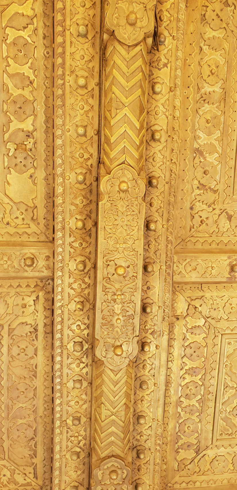 Photo of City Palace Jaipur, Gangori Bazaar, J.D.A. Market, Pink City, Jaipur, Rajasthan, India by MONIKA # MFITURI
