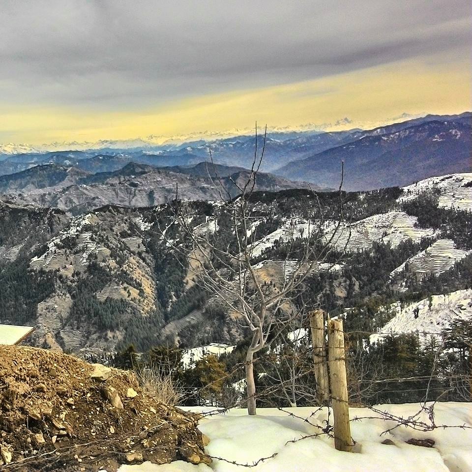 Photo of Motorcycling to those majestic mountains and the first time I saw snow 22/22 by Vinay Kr